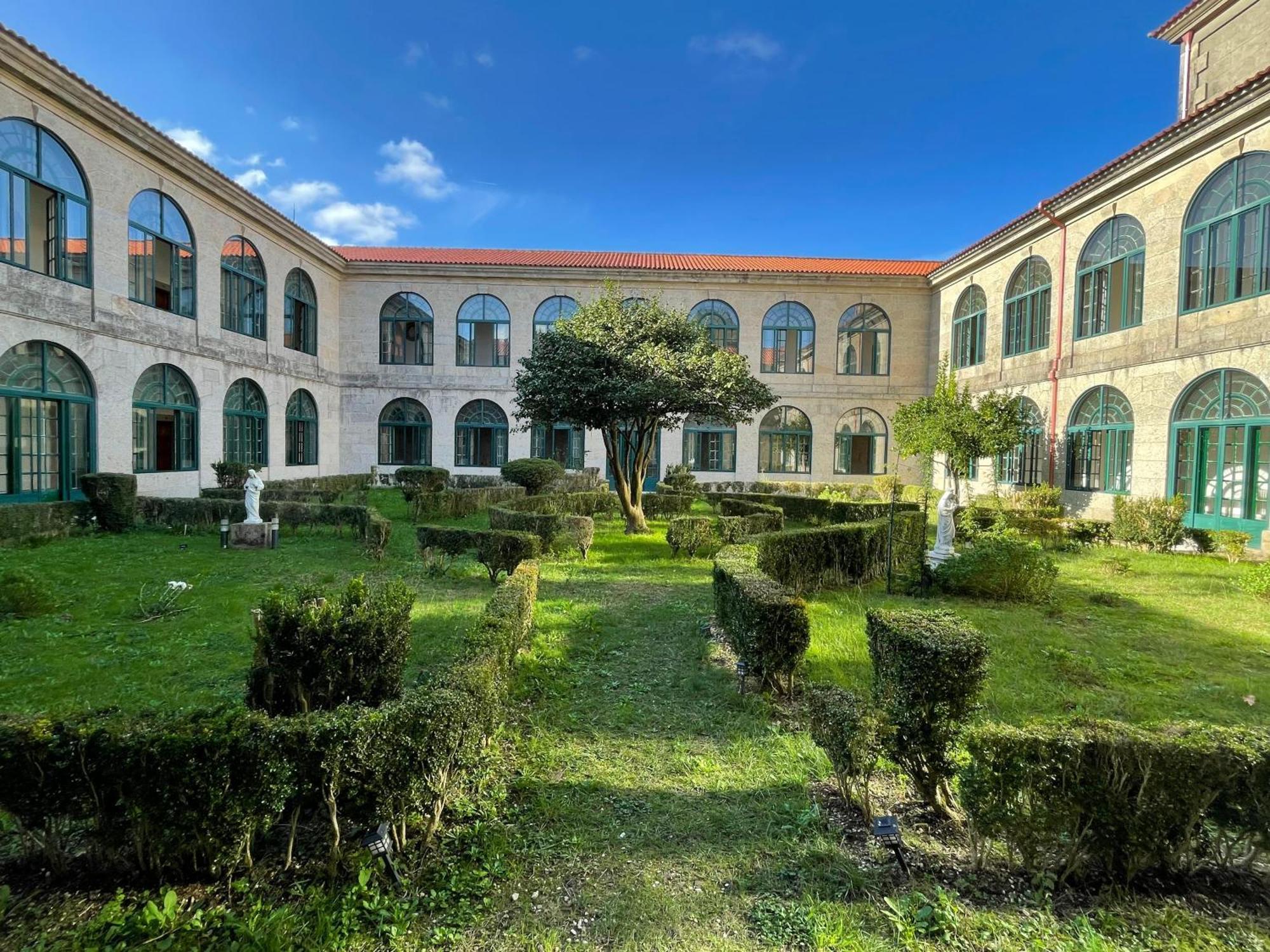 Casa Diocesana Via Lucis Hotel Santiago de Compostela Exterior photo